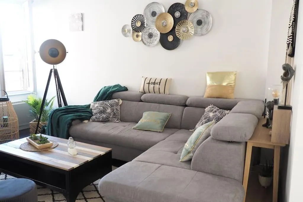 Appartement Duplex Et Terrasse A St Servan-St Malo Saint-Malo 0*,  Francia